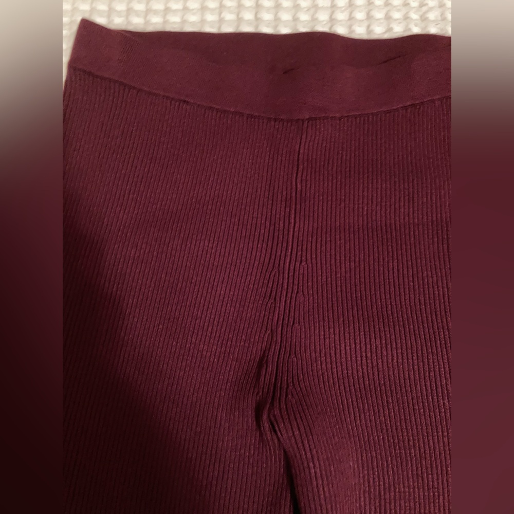 NWT House of Harlow Ribbed Sweater Knit Top and Pant Set. Size M - Picture 7 of 11